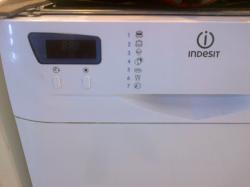 Indesit IDE 44